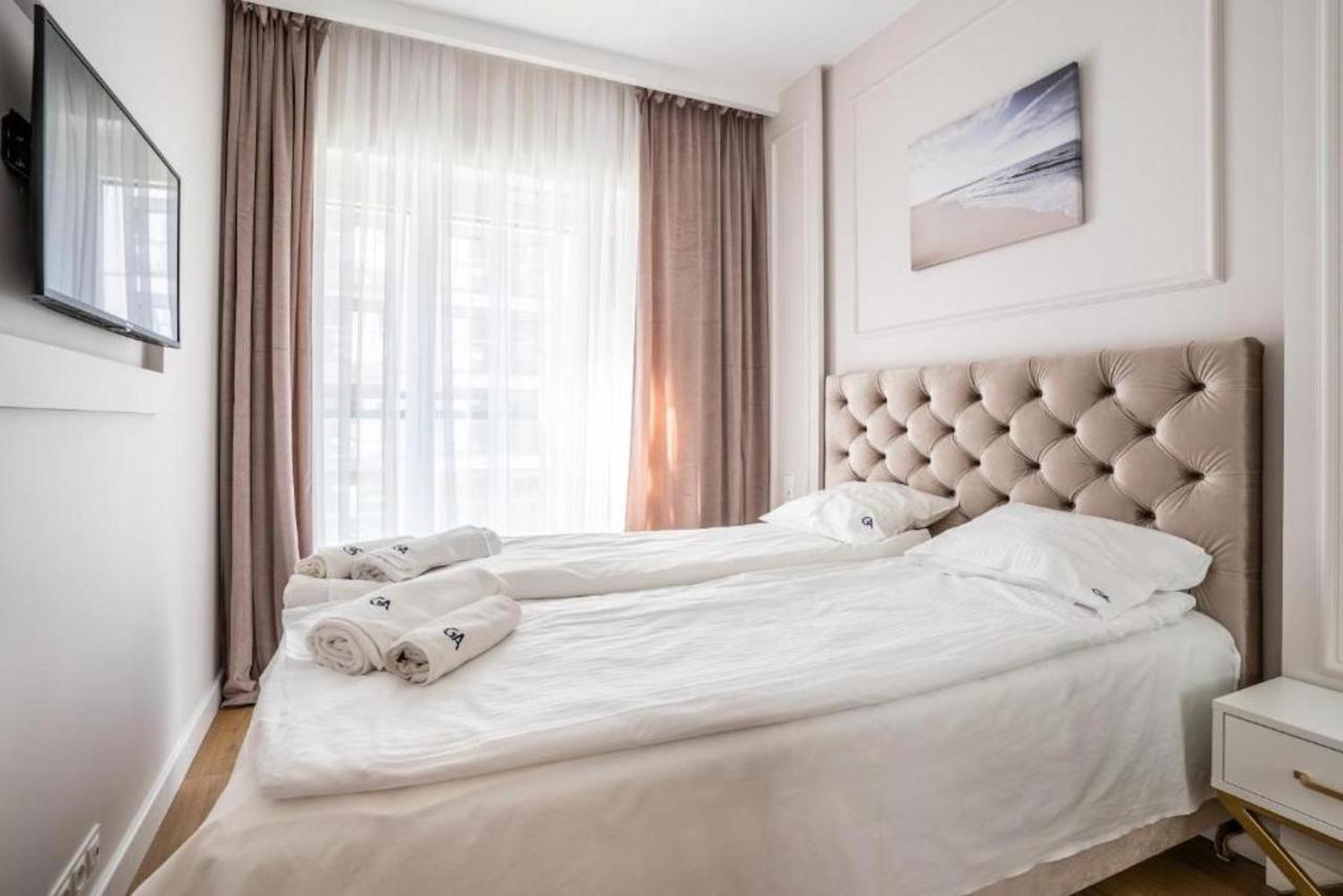 Apartament Mennica Residence - Golden Apartments - Comfortable And Stylish Varsovia Exterior foto